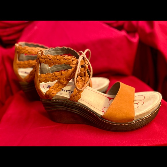 Bionic wedge - Picture 2 of 8